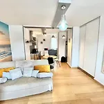 Appartement La Dunette - Splendide Vue Port Avec Les Bateaux By Holidieppe *